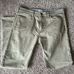 Men’s Dockers pants